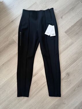 Athleta NWT Glacier Snow Skinny Pant Black 8 Petite $179 #985570